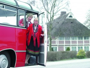 Oldtimerbus mit fachkundiger Begleitung